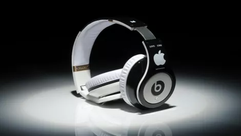 Dr Dre celebrates as Apple nears US$3.2 billion Beats acquisition